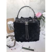Chanel女包 A69900 香奈兒水桶包 黑色卡兔毛 Chanel時尚女包 Chanel新款肩背包  djc3545
