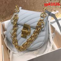 Chloe克洛伊 2018 最新一季春夏主打款 金屬圈手柄 小豬包  ypk1026