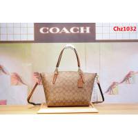 COACH蔻馳 經典款 C紋手提包 單肩包斜挎包 餃子包女包 F28989  Chz1032