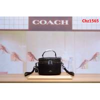 COACH蔻馳 18秋季新款 簽名水桶化妝包 39292合作款  Chz1565