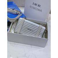 Dior包 迪奧 Dior X RIMOWA膠囊合作系列 磨砂質感的鋁制外殼 Dior高端小箱挎包  Dyd1439