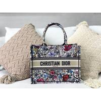 Dior女包 迪奧Book Tote繁花刺繡帆布托特包 Dior刺繡購物袋  dfk1768
