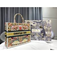 Dior女包 迪奧book tote多色in Lights大號托特包 Dior刺繡購物袋  dfk1818