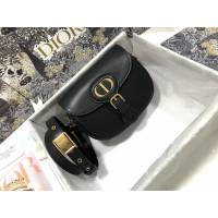 Dior女包 迪奧Bobby小號平紋牛皮手袋 Dior肩背斜挎包  dfk1826