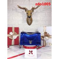DIOR迪奧 藤格紋系列 原版皮 市場最火爆款 鏈條斜挎包  zdo1005