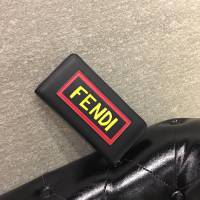 FENDI芬迪 小牛皮 手工縫製 多卡位 小怪獸潮人錢包  fd1152