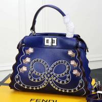 FENDI芬迪 New Fendi 18 秋冬走秀最新款 小型手提包 F0497012  fd1303