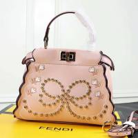 FENDI芬迪 New Fendi 18 秋冬走秀最新款 小型手提包 F0497012  fd1305