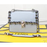 FENDI芬迪 小號 Fendi 2018秋冬新款 Kani翻蓋式手袋 可斜背亦可手提 088 081  fd1312