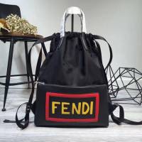 FENDI芬迪 時尚走秀款 男士背包 兩用款 可雙肩背也可手提兩用 2719#  fd1524