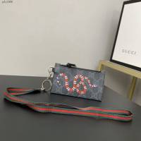 Gucci男包 古驰蛇印花图案拉链卡包零钱包 Gucci手拿零钱包 523903  gdj1566