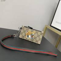 Gucci男包 古驰虎头印花图案拉链卡包零钱包 Gucci手拿零钱包 523903  gdj1567