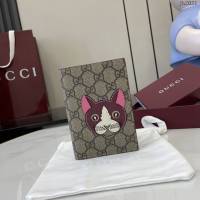 Gucci專櫃古馳最新款飾小紅貓細節GG迷你錢包 jh2021型號：810072