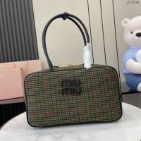 miumiu專櫃繆繆最新款原廠羊毛千鳥格公事包 jh2333型號：5bb117，5bb163
