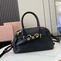 miumiu專櫃繆繆最新款爆款保齡球包原廠皮革手提包 jh2345型號：5bb169