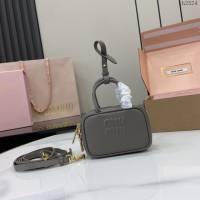 miumiu繆繆專櫃最新款迷你公事包單肩斜挎女包 jh2524型號：5NR036