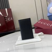 Gucci專櫃古馳最新款Emblem系列雙折卡片夾錢包卡包 jh2601型號：818953