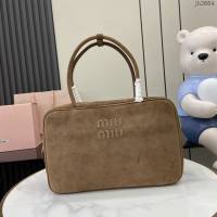 MIU MIU專櫃繆繆最新款原廠鹿絨皮手提公事包 jh2664型號：5BB117，5BB163