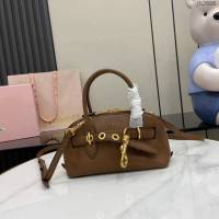 MIU MIU專櫃繆繆最新款爆款迷你號貝殼包手提女包 jh2666型號：5BP090，