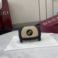 Gucci專櫃古馳最新款圓形互扣式雙G標識卡片夾卡包零錢包 jh2681型號：818811