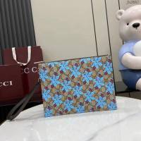 Gucci專櫃古馳2025早秋系列最新款花卉印花男款手拿包手包 jh2687款號：821155