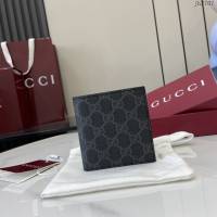 Gucci專櫃古馳最新款Emblem系列經典圖錢包男士短夾 jh2707型號：821206
