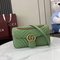 Gucci專櫃古馳最新款Marmont系列絎縫迷你手袋鏈條肩背包 jh2779型號：443497