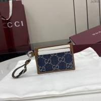 Gucci專櫃古馳最新款Emblem系列飾包帶卡片夾零錢包 jh2819型號：819121