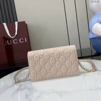 Gucci專櫃古馳最新款Emblem系列全皮鏈條包斜挎女包 jh2852型號：818705