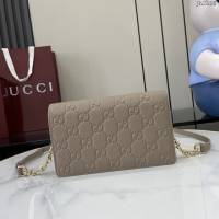 Gucci專櫃古馳最新款Emblem系列全皮鏈條包斜挎女包 jh2858型號：818705