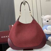 Gucci專櫃古馳最新款Body雙鎖扣中號肩背包 jh2929型號：815924