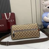 Gucci專櫃古馳最新款2025早秋系列男士包袋肩背包 jh2956型號：834455