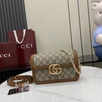Gucci專櫃古馳最新款2025春夏Go系列鏈條肩背包 jh2981型號：826761