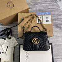 Gucci新款女包 古馳雙G銜縫迷你手提單肩斜挎鏈條包 Gucci原廠皮GG Marmont郵差包系列女包 547260  ydg3127