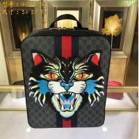 GUCCI古馳 新款男包 專櫃品質 478324 進口牛皮 原廠五金 男士雙肩背包  ydgq3214
