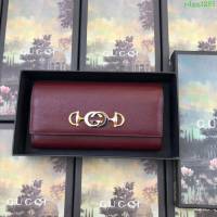 GUCCI古馳錢包 2019新款 Zumi系列 粒面皮革 互扣式G馬銜扣 女款翻蓋長錢包 573612 棗紅  ydgq3281