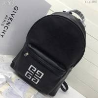 GlVENCHY紀梵希 雙肩包 頭層牛皮 原版亞銀五金 休閒背包 潮人必備款  tsg1086