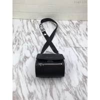 GlVENCHY紀梵希 2017春夏女裝系列 GIVENCHY Logo寬肩帶裝飾 黑色Pandora Box手袋 斜挎包 經典實用  tsg1124