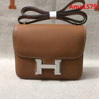 HERMES愛馬仕 H空姐包 進口原廠EP皮 頂級蜜蠟製作 街拍必備單品 土黃金銀 單肩斜挎包  Ama1579