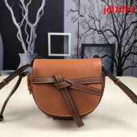LOEWE羅意威 2018年新款 蝴蝶結包包 原單品質 爆款 06802 Gate Bag馬鞍包 斜挎包  jdl1053