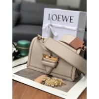 LOEWE包包 羅意威Barcelona雙肩帶斜挎包 10156  tcl1320