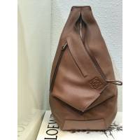 LOEWE情侶款包包 羅意威Anton Backpack 羅意威單肩斜挎胸包 10252  tcl1414