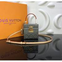 LV包 LV女包 Bleecker Box手袋 Monogram Vernis漆面皮革 LV手提包 單肩斜挎小包  ydh3135