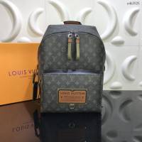 LV包 lv雙肩包包 M45218 Discovery雙肩包 GastonLabels限量版系列 LV男士後背包  ydh3525