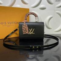 LV專櫃新款女包 路易威登Twist中號手袋 M58568 2021秋季Wild at Heart膠囊系列 豹紋印花名牌 LV手提單肩女包  ydh4266