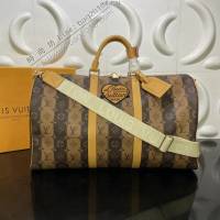 路易威登2022新款手袋 M45967 路易威登胶囊系列经典 Keepall Bandoulière 50旅行袋 LV男士旅行手提包  ydh4584