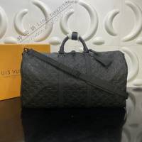 路易威登2022专柜新款手袋 M59025 路易威登Keepall旅行袋 牛皮革压印Monogram图案 LV男士手提旅行包  ydh4640