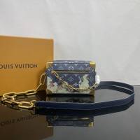 LV路易威登2023专柜新款M23731 变幻莫测的跃动篝火Mini Soft Trunk手袋 ydh5386