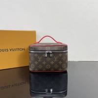 LV路易威登2023专柜新款M42266 M44495 M46766 LV老花Nice迷你化妆包 ydh5424
