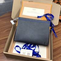 LV專櫃2023新款升級版男士手包洗漱包 M30573 路易威登POCHETTE VOYAGE MM收納包 dn1019